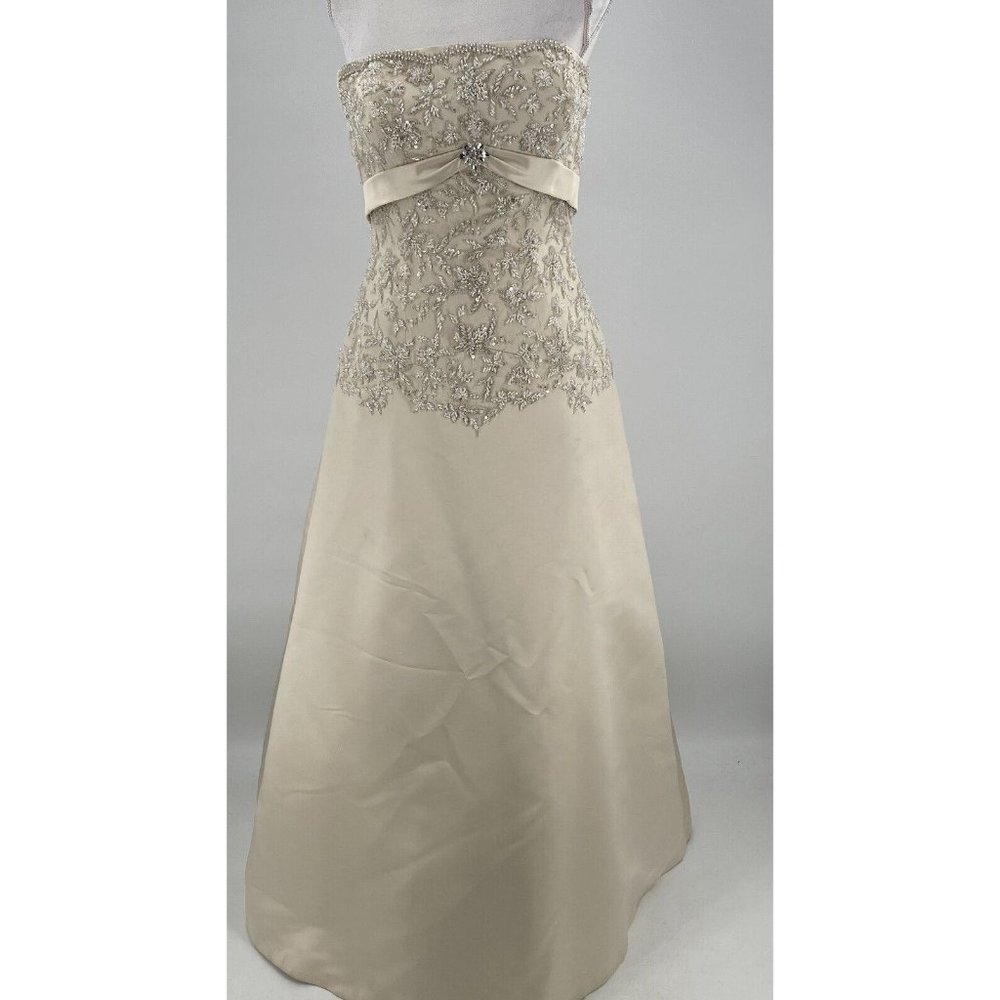 Anjolique Strapless Wedding Dress Beaded Off-White Full Skirt Size 10